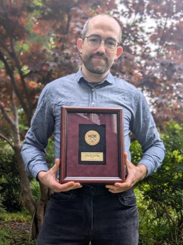 Daniel Jewell received the Georgia Pe-Piper Medal for Excellence in Applied Science